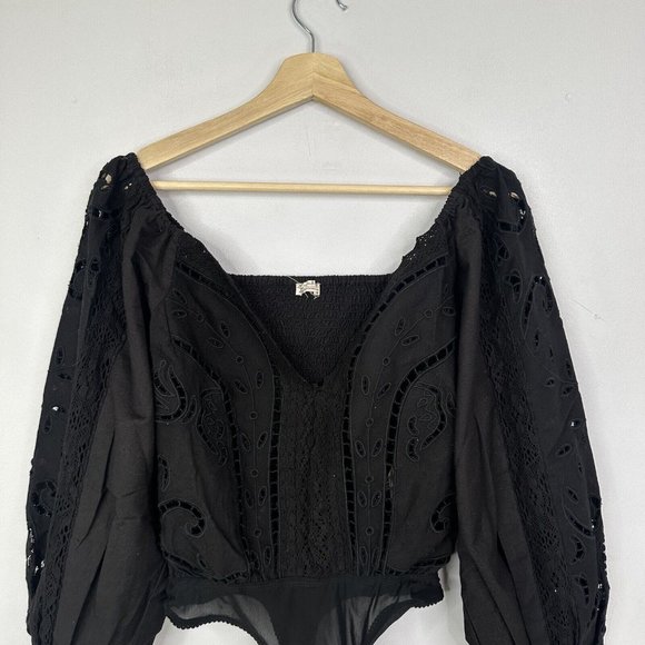 Free People Intimately Regina Eyelet Bodysuit Black XS Broderie Floral - Picture 6 of 11